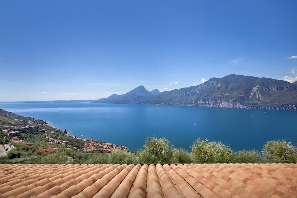 Villa Divina - Apt Divina Con Piscina E Vista Lago คาสเตลเล็ตโต ดิ เบรนโซเน ภายนอก รูปภาพ